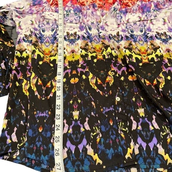 Calvin Klein Button Front Top Silky Abstract Artsy Black Blue Red Size Large - Picture 12 of 13